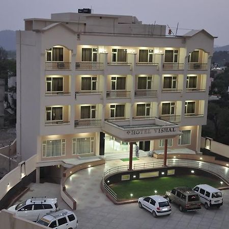 Hotel Vishal International Jāmnagar Zewnętrze zdjęcie