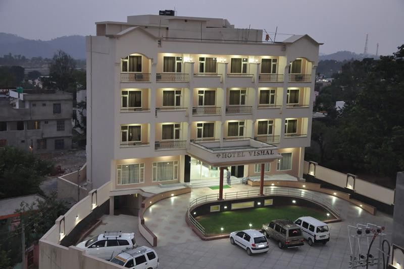 Hotel Vishal International Jāmnagar Zewnętrze zdjęcie